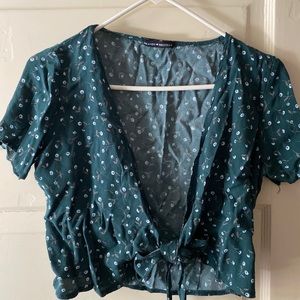 brandy melville wrap top